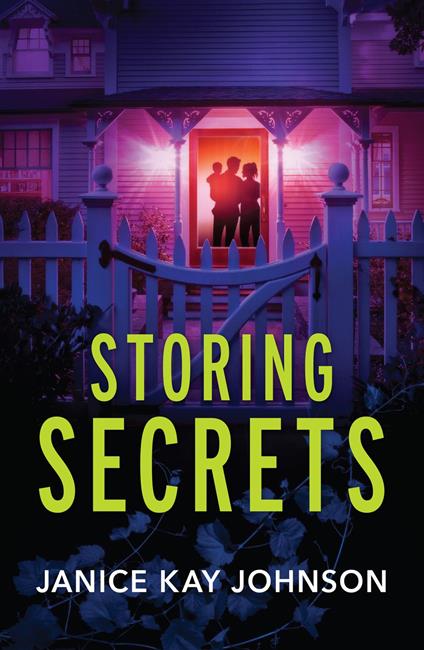 Storing Secrets (Mills & Boon Heroes)