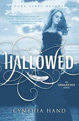 Hallowed: An Unearthly Novel - Cynthia Hand - cover