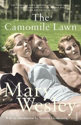 The Camomile Lawn - Mary Wesley - cover