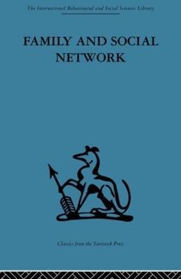 Family and Social Network: Roles, Norms and External Relationships in Ordinary Urban Families - cover