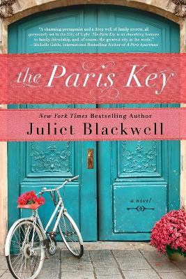The Paris Key - Juliet Blackwell - cover