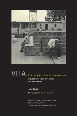 Vita: Life in a Zone of Social Abandonment - Joao Biehl - cover