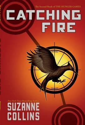 Catching Fire (Hunger Games, Book Two): Volume 2 - Suzanne Collins - cover