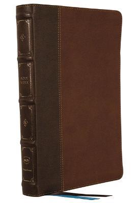 NKJV, Large Print Thinline Reference Bible, Blue Letter, Maclaren Series, Leathersoft, Brown, Thumb Indexed, Comfort Print: Holy Bible, New King James Version - Thomas Nelson - cover