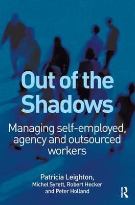 Out of the Shadows - Michel Syrett,Patricia Leighton,Robert Hecker - cover