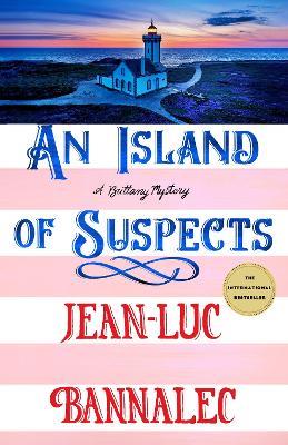 An Island of Suspects - Jean-Luc Bannalec - cover