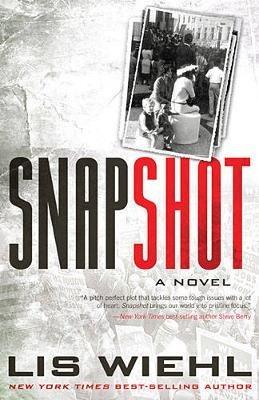 Snapshot - Lis Wiehl - cover