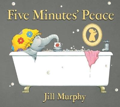 Five Minutes' Peace: Board book edition of the bestselling family favourite - the perfect gift for Mother's Day! - Jill Murphy - cover