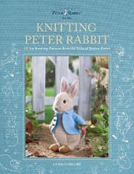 Knitting Peter Rabbit™: 12 Toy Knitting Patterns from the Tales of Beatrix Potter