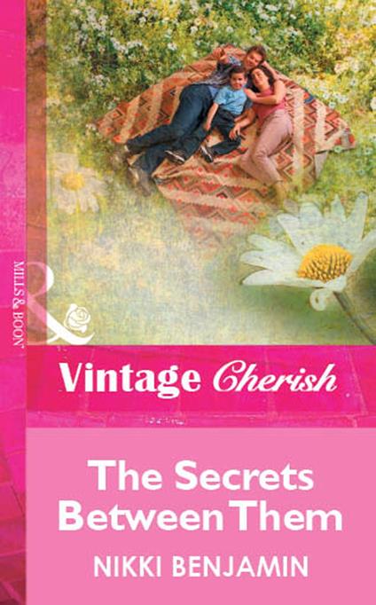 The Secrets Between Them (Mills & Boon Vintage Cherish)