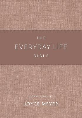 The Everyday Life Bible Blush LeatherLuxe (R): The Power of God's Word for Everyday Living - Joyce Meyer - cover