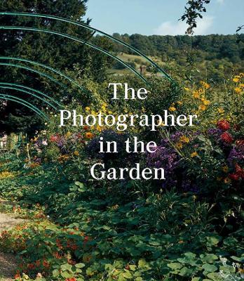 The Photographer in the Garden - Jamie M. Allen,Sarah Anne McNear - cover