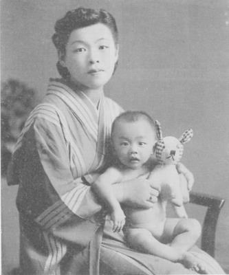 90 Seconds to Midnight: A Hiroshima Survivor's Nuclear Odyssey - Charlotte Jacobs - cover