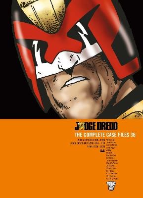 Judge Dredd: The Complete Case Files 36 - John Wagner - cover