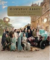 Downton Abbey: A New Era - The Official Film Companion - Emma Marriott - cover