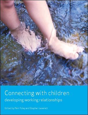 Connecting with children: Developing working relationships - Vera Lomazzi,Isabella Crespi - cover