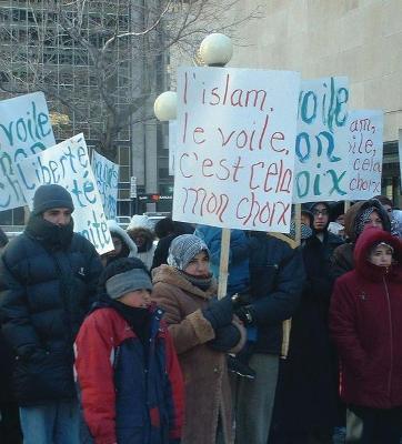 Globalisation and Identity - Alan Carling - cover