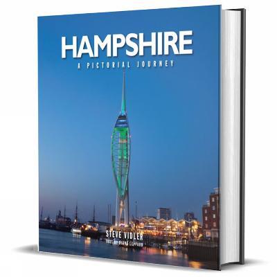 Hampshire: A Pictorial Journey: A photographic journey through Hampshire and the Isle of Wight - Steve Vidler - cover