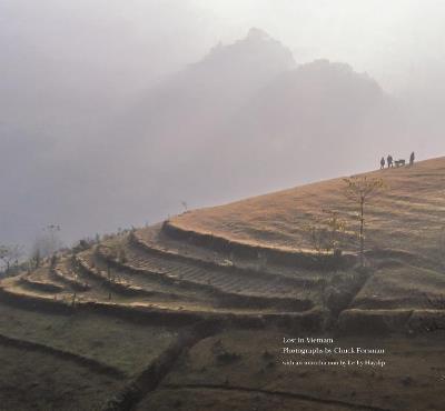 Lost in Vietnam - Chuck Forsman,Le Ly Hayslip - cover