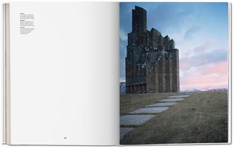 CCCP. Cosmic Communist Constructions Photographed. Ediz. inglese, francese e tedesca - Frédéric Chaubin - 2