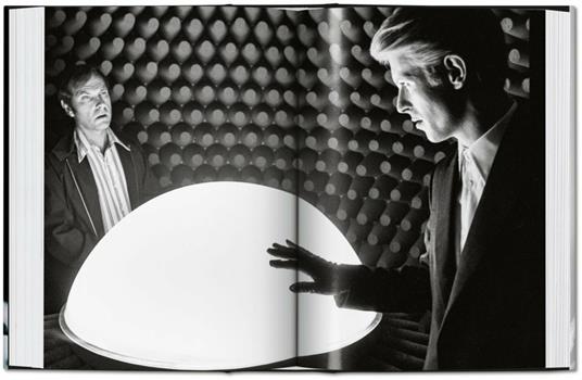 David Bowie. The man who fell to earth. Ediz. inglese, francese e tedesca - Paul Duncan - 7