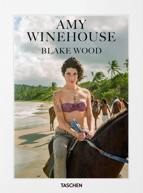Amy Winehouse. Ediz. italiana, spagnola e portoghese - Nancy J. Sales,Blake Wood - copertina