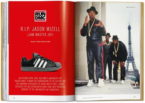 Sneaker freaker. The ultimate sneaker book! Ediz. a colori - Simon Wood - 7