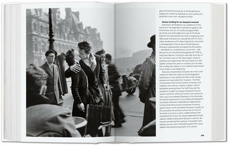Photo icons. 50 landmark photographs and their stories. Ediz. italiana - Hans-Michael Koetzle - 6