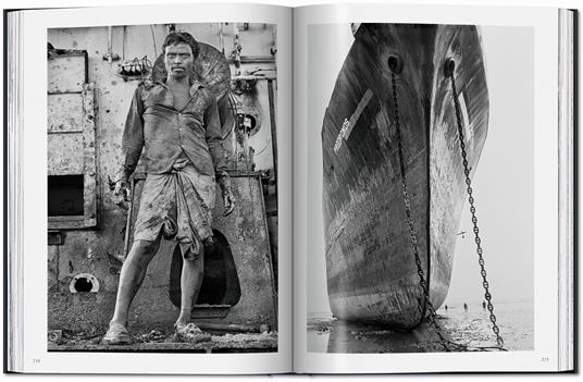 Sebastiao Salgado. Workers. An archeology of the industrial age - 6