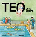 Teo en la piscina