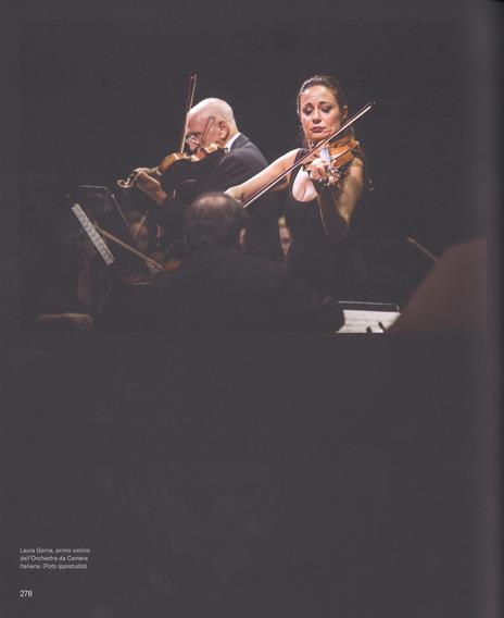 Il canto della fabbrica. Con DVD - 5