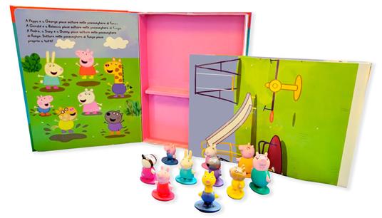 Il mio libro per giocare. Peppa Pig. Ediz. a colori. Con 10 personaggi 3D - Silvia D'Achille - 2