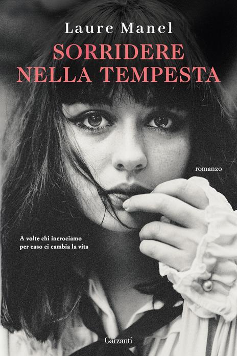 Sorridere nella tempesta - Laure Manel - copertina