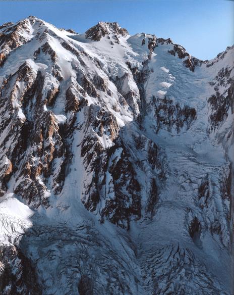 Montagne. La quarta dimensione. 13 cime leggendarie svelate dallo spazio e dai più grandi alpinisti. Ediz. illustrata - Stefan Dech,Reinhold Messner,Nils Sparwasser - 6