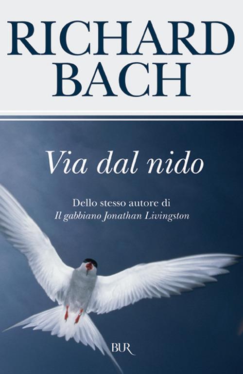 Via dal nido - Richard Bach - copertina