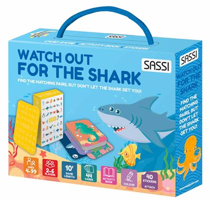 Watch out for the shark. Valigetta con carte e stickers. Ediz. a colori. Con 44 carte. Con 40 Adesivi - Irena Trevisan - copertina