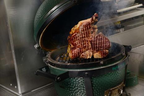 Cucinare la carne. Tagli, preparazioni, ricette. Manzo e vitello - Andrea Alfieri - 2