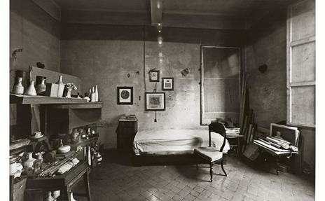 Gianni Berengo Gardin fotografa lo studio di Giorgio Morandi - 2