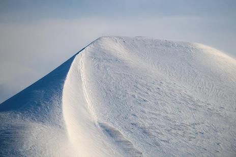 Roberta Pagano. N78°E15°. Svalbard, the coordinates of a frozen world. Ediz. a colori - Roberta Pagano - 2