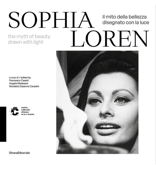 Sophia Loren. Il mito della bellezza disegnato con la luce. Ediz. italiana e inglese - copertina