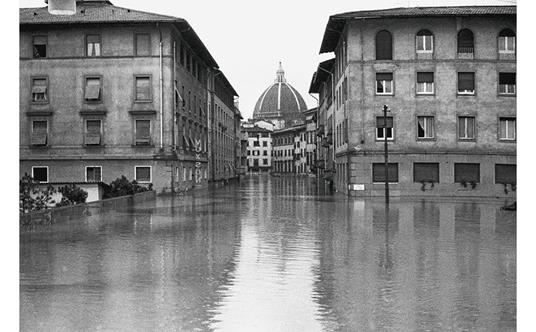 Firenze '50, '60, '70. Immagini dall'Archivio Foto Locchi. Ediz. illustrata - 2