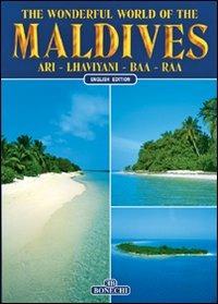 Maldive. Ari, Lhaviyani, Baa, Raa. Ediz. inglese - copertina