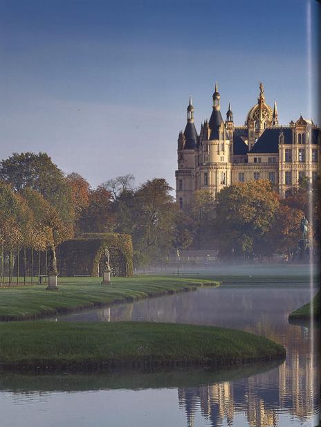 I castelli più belli del mondo. Ediz. a colori - Jasmina Trifoni - 2