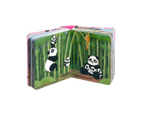 Love block. Oltre 100 pagine cartonate sull'amore nelle famiglie di animali. Ediz. a colori - 4