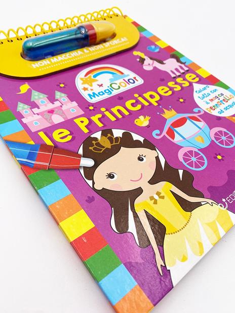 Le principesse. Magicolor. Ediz. a colori. Ediz. a spirale. Con pennarello ad acqua - copertina