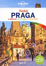 Praga. Con carta estraibile