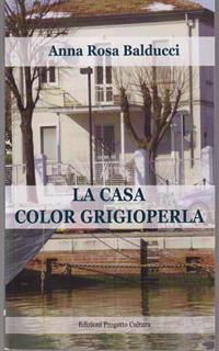 La casa color grigioperla