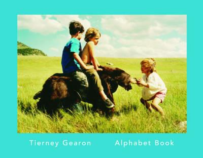 Alphabet book - Tierney Gearon - copertina