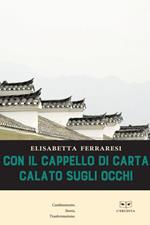 Con il cappello di carta calato sugli occhi