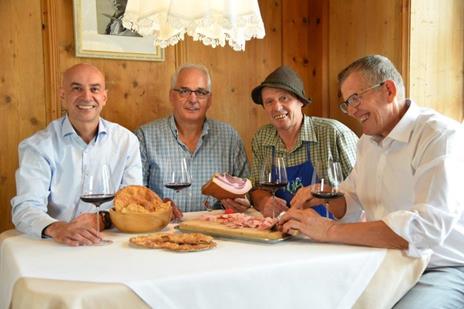 Speck mit Schmorrn. Meine Lieblingsrezepte aus Südtirol - Heinrich Gasteiger,Gerhard Wieser,Helmut Bachmann - 2